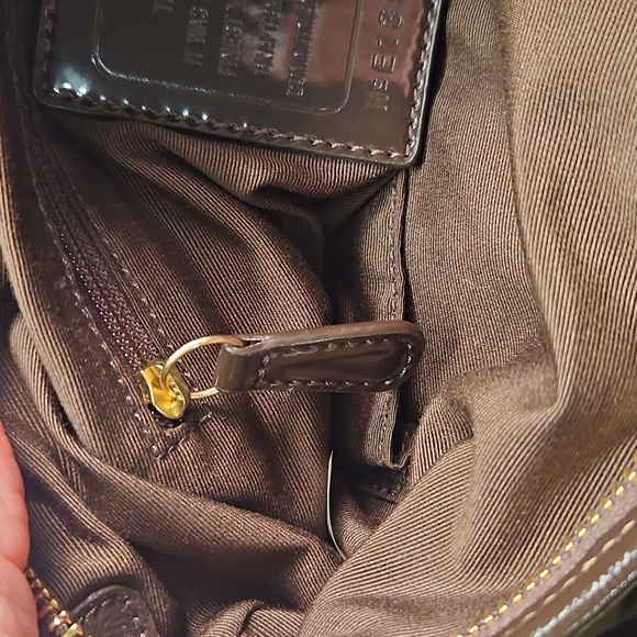 Signature Tan Coach Crossbody Bag - Picture 8 of 16